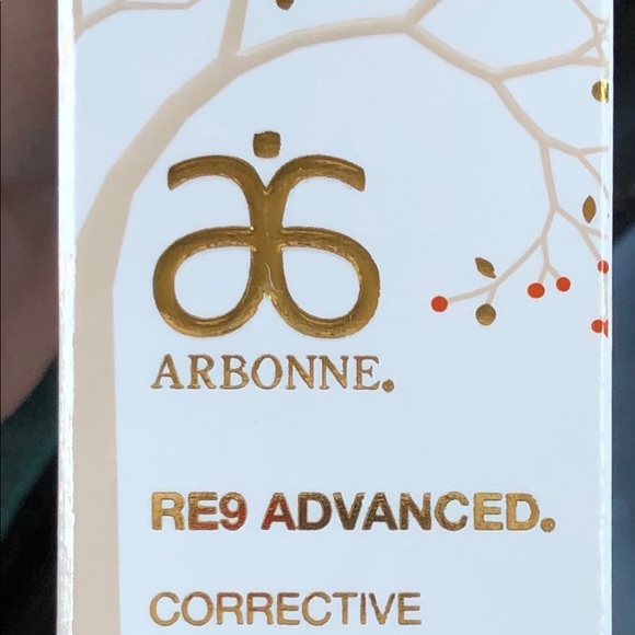 Arbonne RE9 Advanced Corrective Eye Cream